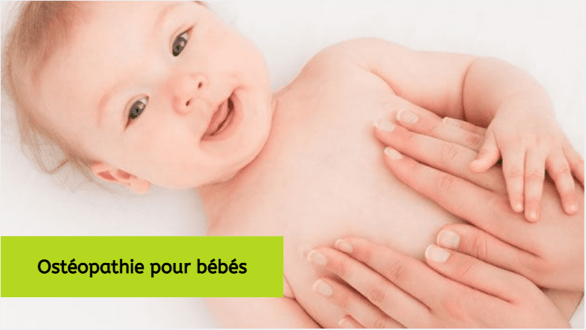 bébé couché sur le dos recevant un traitement ostéopathique